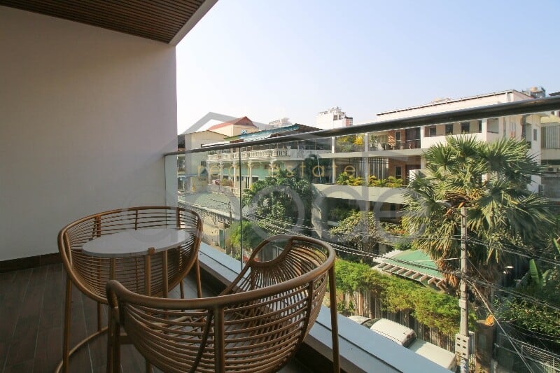 luxury-1-bedroom-apartment-pool-for-rent-bkk-2