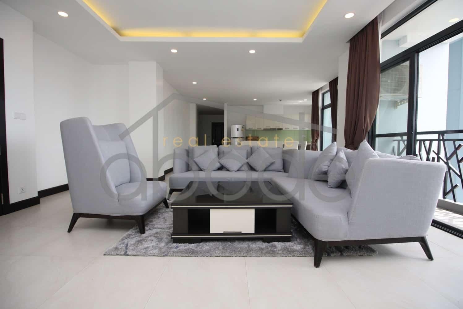 Luxury 3 bedroom penthouse with city views for rent near French Embassy | Daun Penh