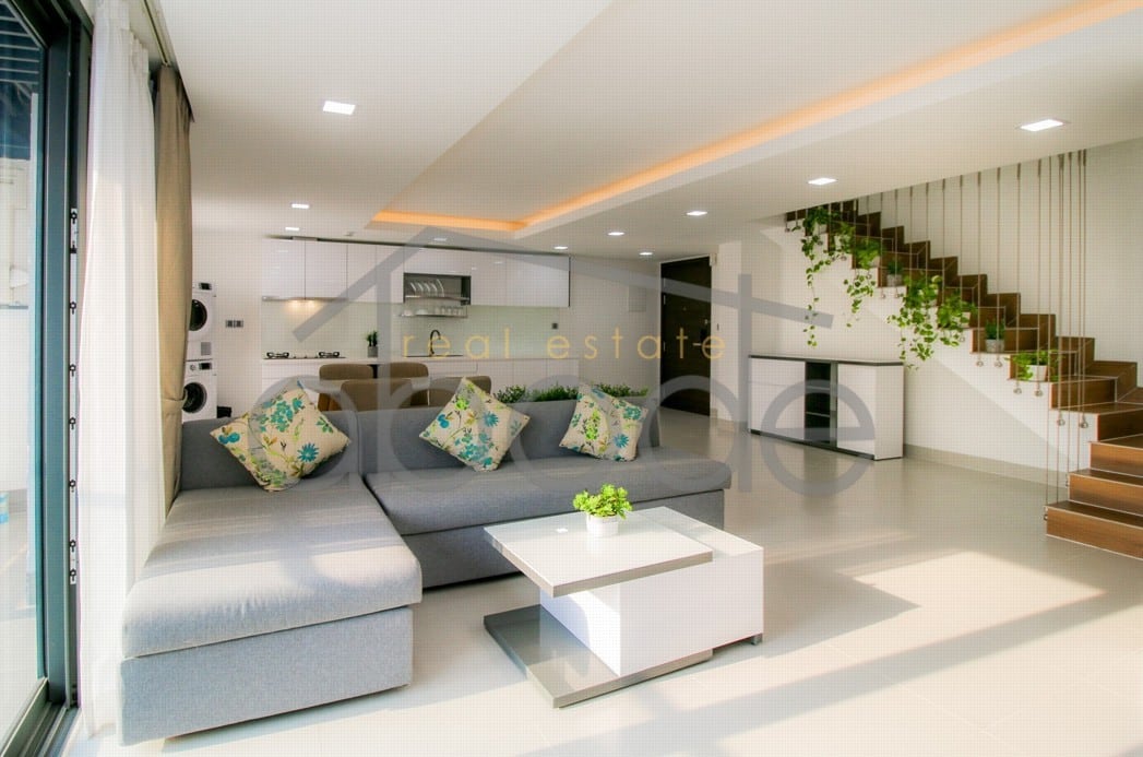 Superb design landmark 2-bedroom duplex condo for rent | Tonle Bassac