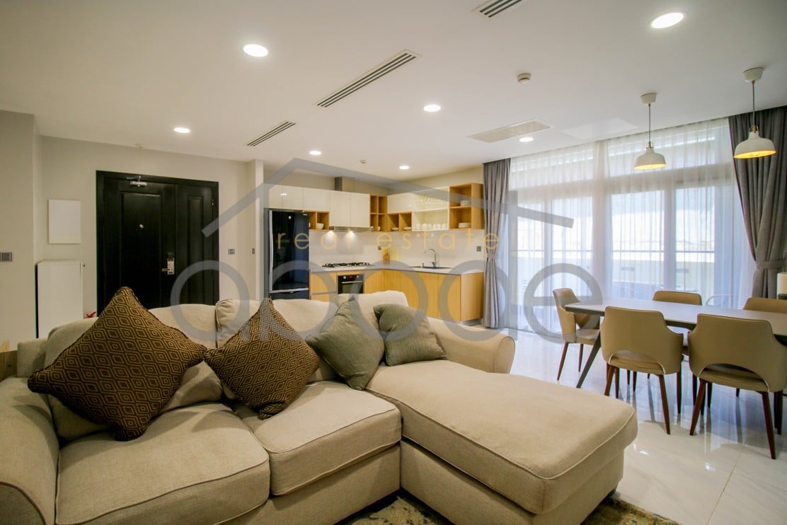 Luxury 3 bedroom serviced apartment for rent BKK 2