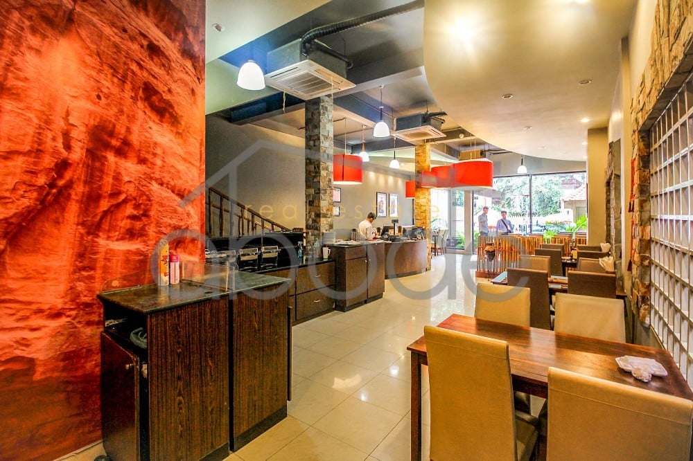 Super large restaurant for rent BKK 1 | central Phnom Penh