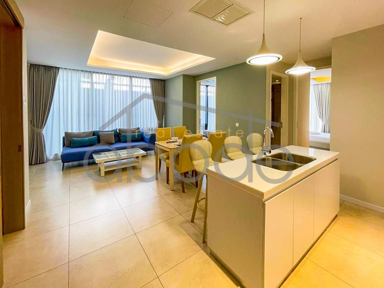 3-bedroom luxury apartment Penthouse Condo for sale Tonle Bassac | central Phnom Penh