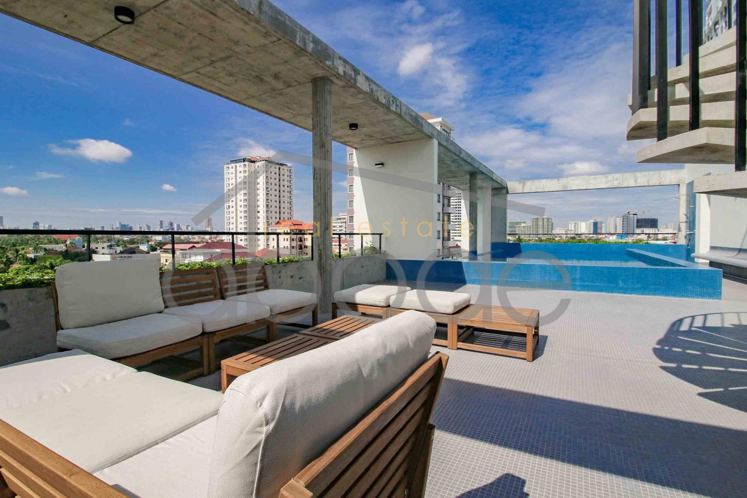 Family friendly 4-bedroom apartment rooftop terrace and swimming pool for rent Chroy Changvar