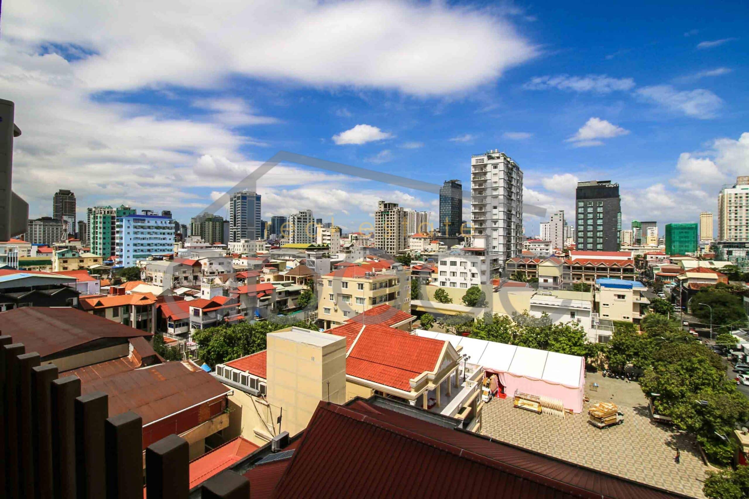 Superb city views 2-bedroom apartment for rent Chaktomukh near BKK 1 | central Phnom Penh