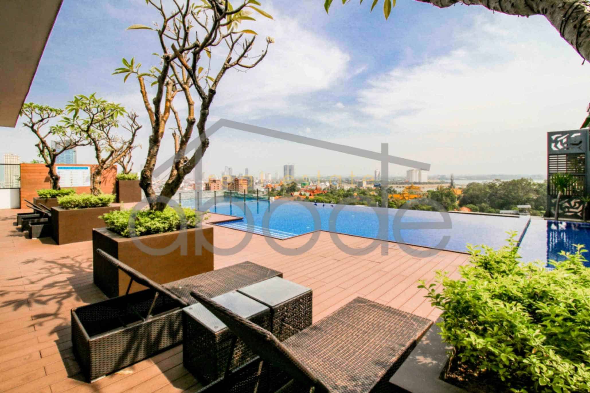 3 bedroom luxury apartment Daun Penh central Phnom Penh amenities