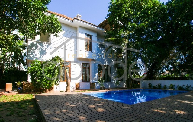 Stunning 4-bedroom villa with large garden and pool for rent Chroy Changvar