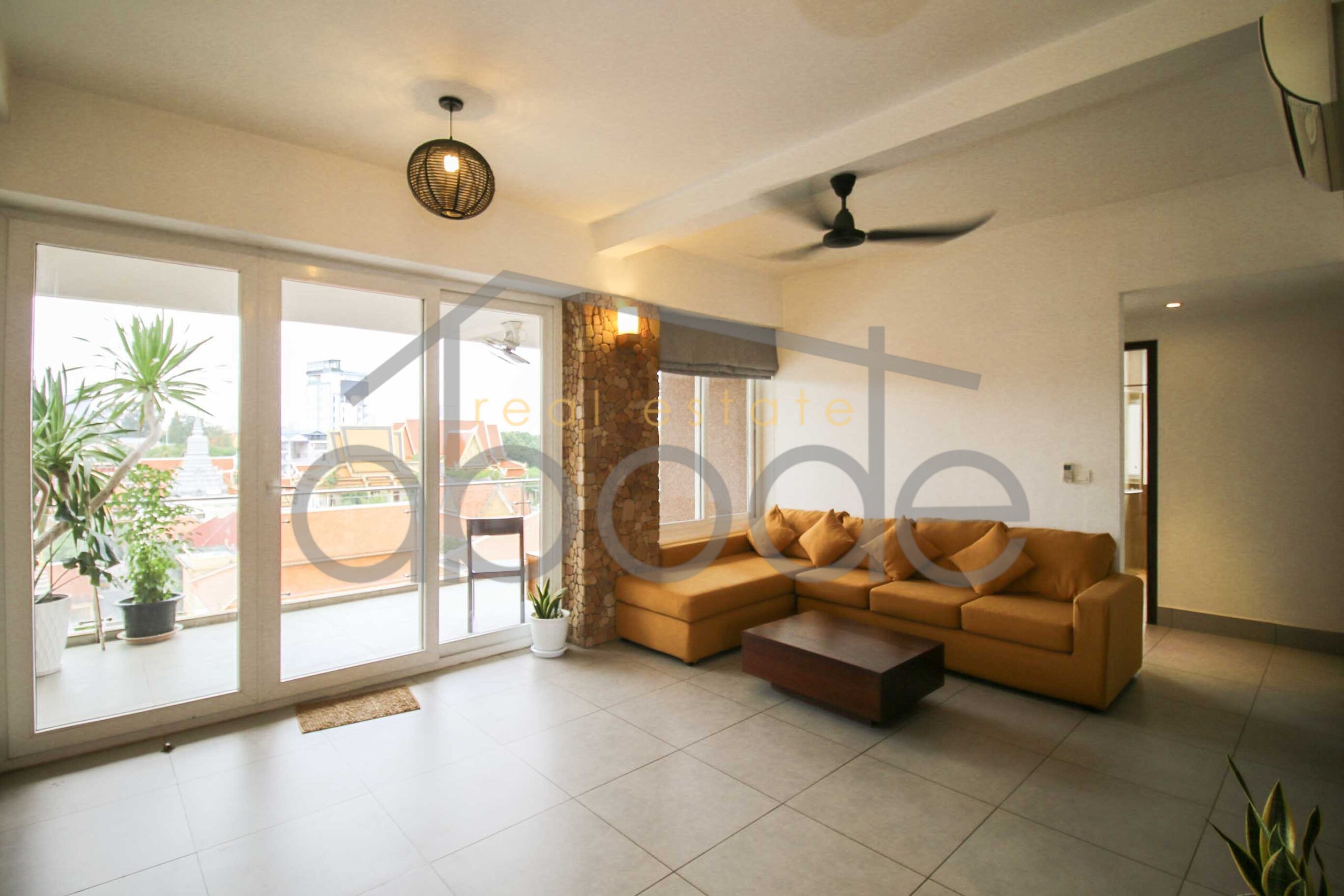 2 bedroom apartment for rent Royal Palace Daun Penh